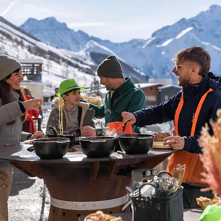 Belambra Clubs Les 2 Alpes Les Cretes * レ・デュー・アルプ