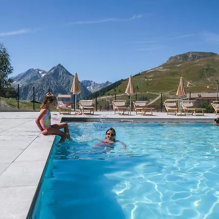 Hotel Belambra Clubs Les 2 Alpes Les Crêtes *