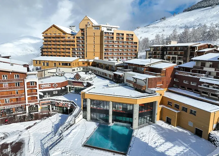 Belambra Clubs Les 2 Alpes Les Crêtes Hotel *